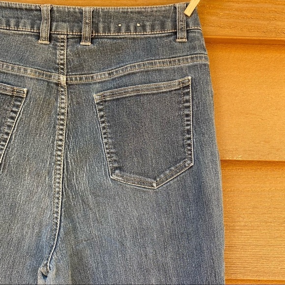 St. John Bay Vintage Straight Leg Jeans - Picture 12 of 13
